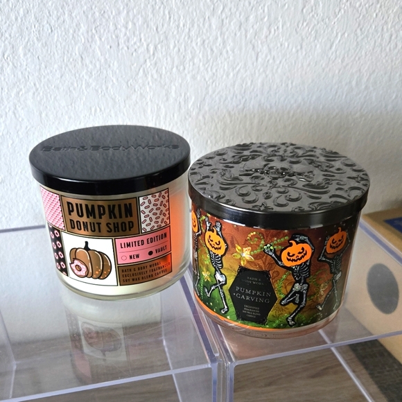 Pumpkin Donut 🍩 shop + Pumpkin 🎃 Carving Bath and Body Works ~ 2 Candles - Picture 1 of 11